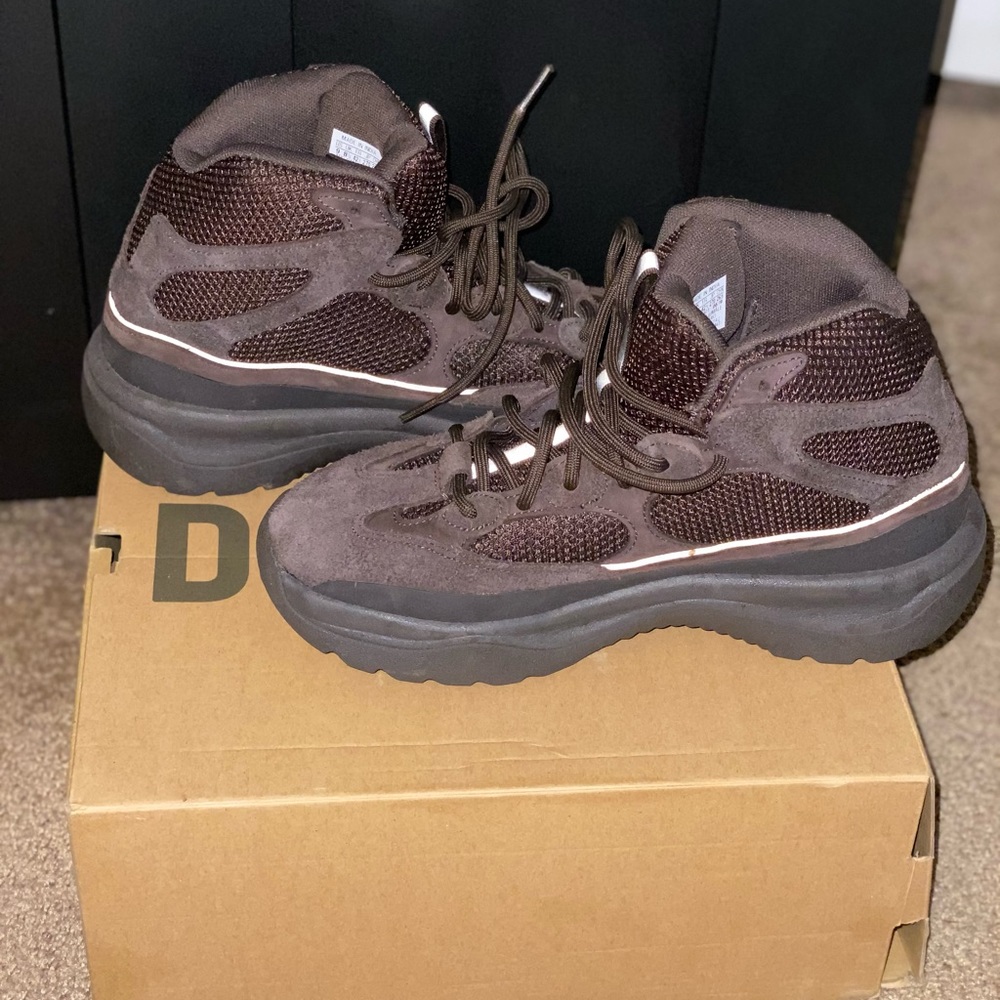 Adidas Yeezy Desert Boot Oil